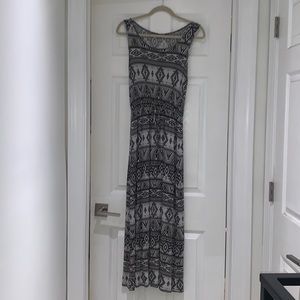 Papermoon for Stitchfix tribal inkat maxi-dress black and white tie waist Small